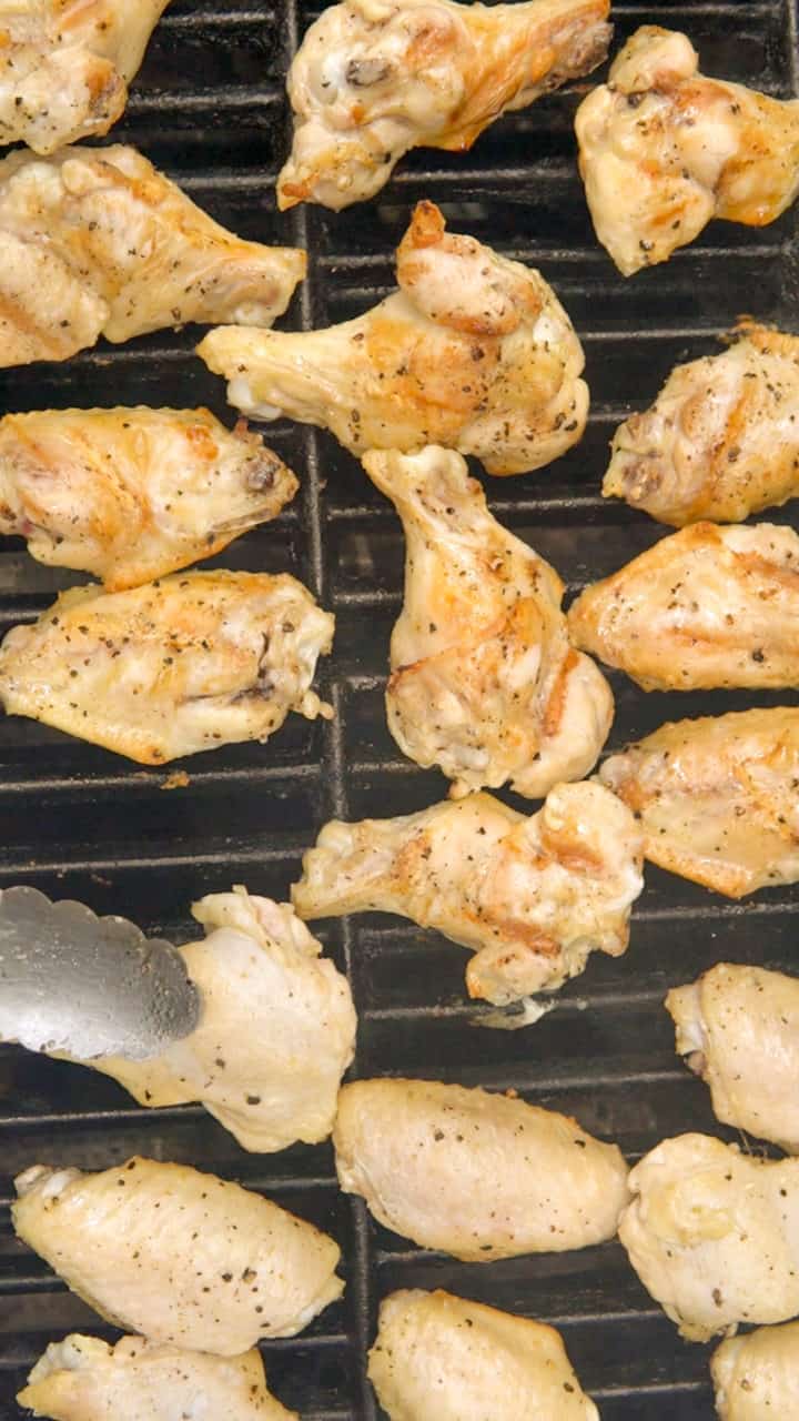 This Citrus BBQ Chicken Wings dish is made with chicken wings, olive oil, lemons, Worcestershire sauce, marmalade, and horseradish.
