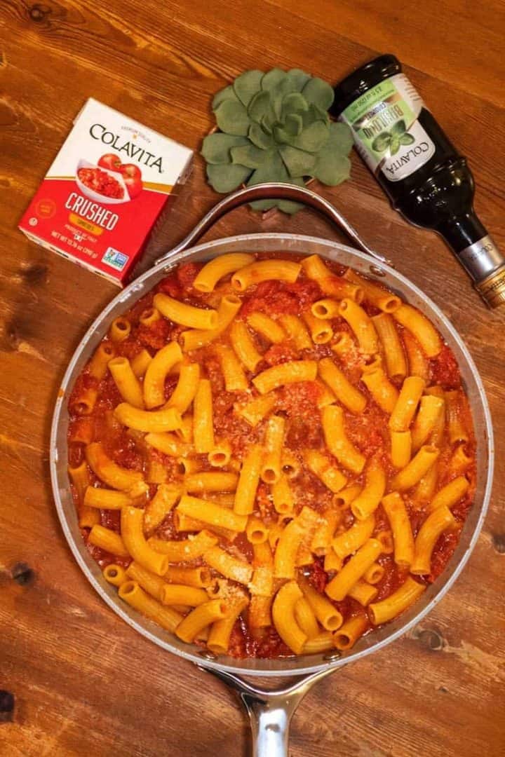 This Vodka Sauce is made with whole San Marzano tomatoes, sun-dried tomatoes, heavy cream, butter, garlic, and vodka. 