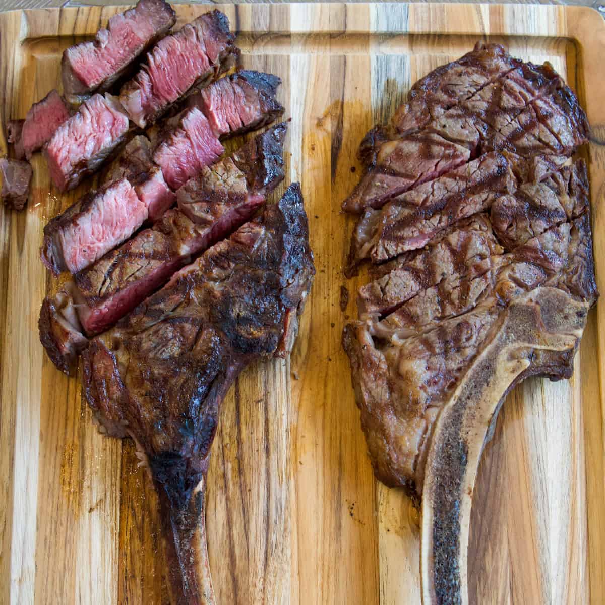 Tomahawk steak on clearance gas grill