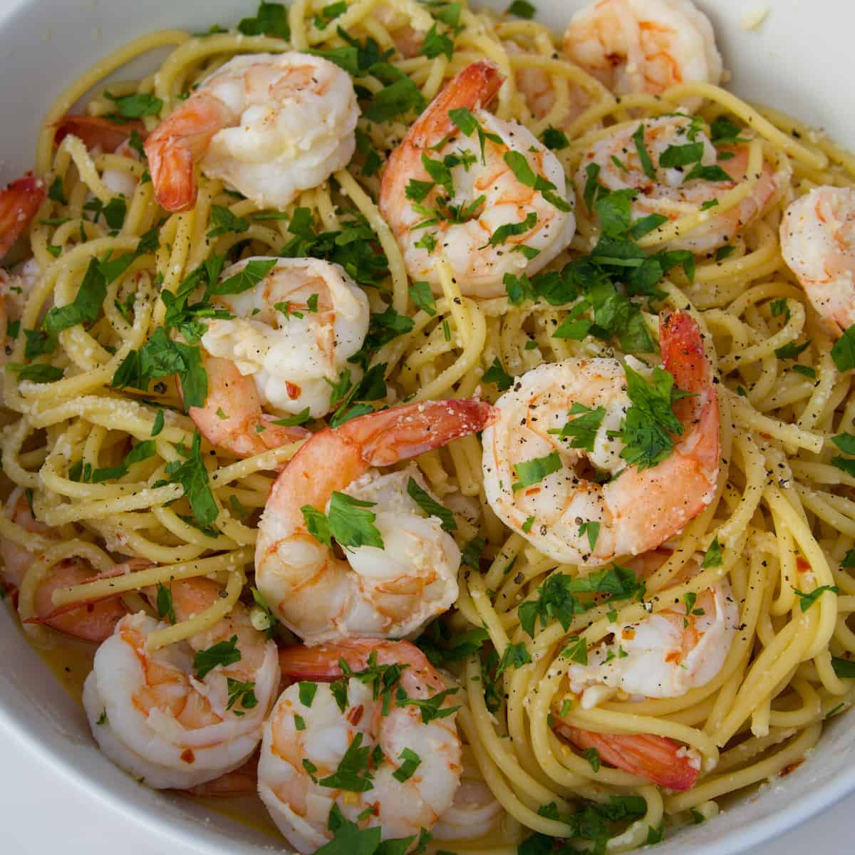 Shrimp Scampi with Pasta [www.cilantroparsley.com]