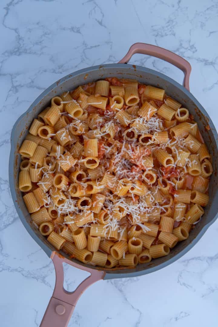 Combine the sauce with the pasta. Enjoy the Carbone’s Spicy Rigatoni. 
