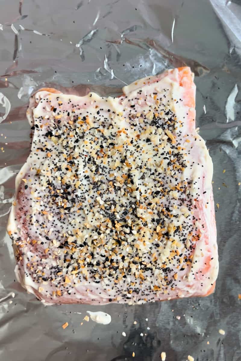 Sprinkle each fillet evenly with everything but the bagel seasoning.