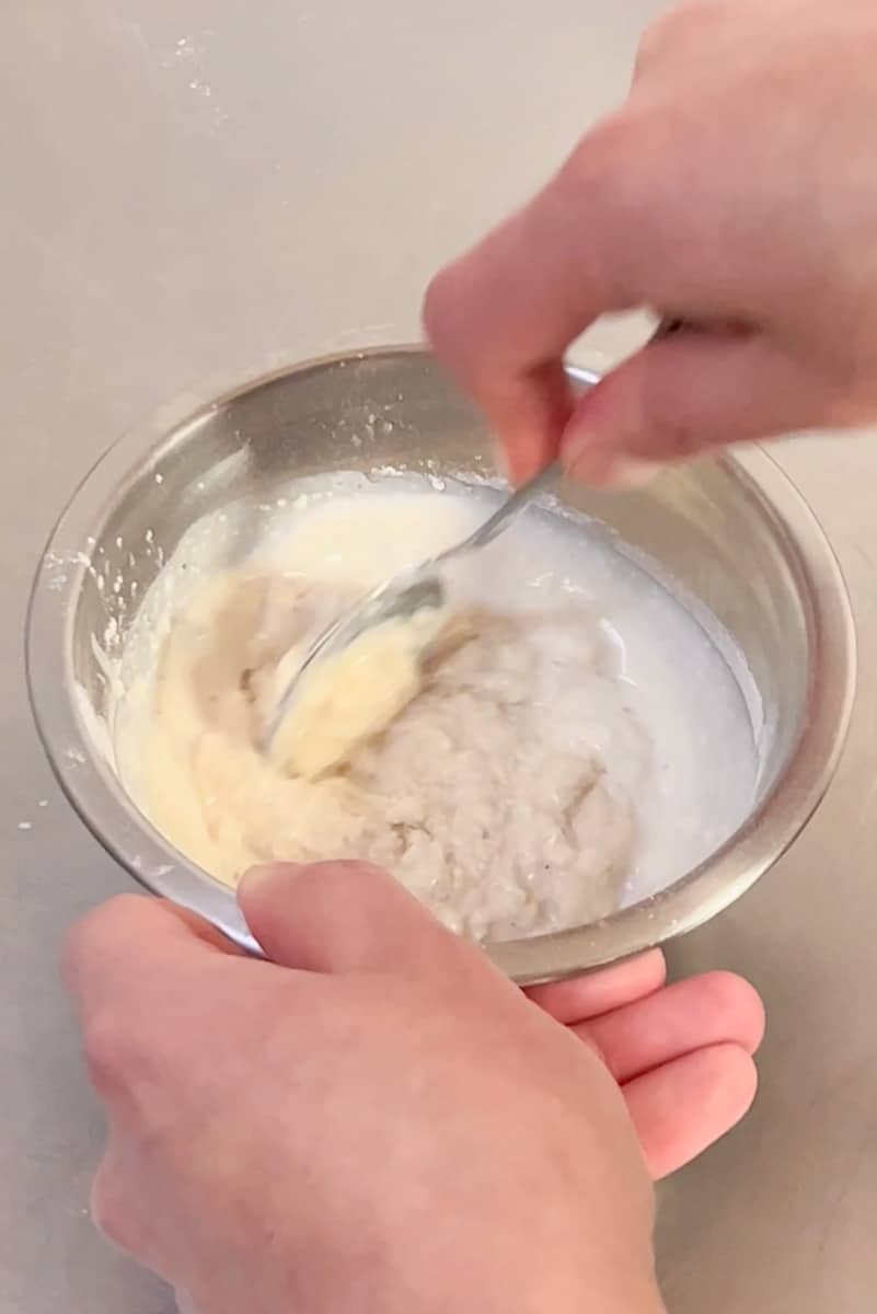 Make the starter: Pour 4 tablespoons lukewarm water into a bowl. Add the yeast and 1 teaspoon of the sugar. Let this stand for about 10-15 minutes. Put the flour, sugar, and salt into a bowl and mix well. Add the yeast mixture and eggs and mix into a rough dough. Cover and rest for 2 hours. 